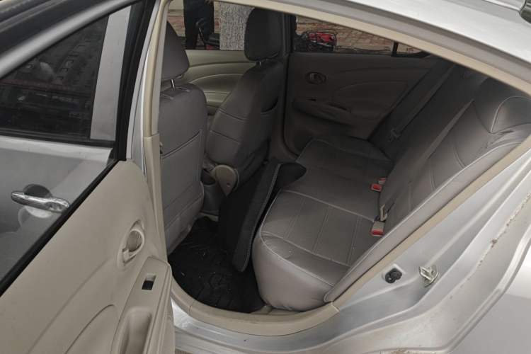 Used Nissan Sunny 2015 1.5XE CVT Master Edition Left Rear Seat