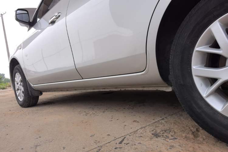 Used Nissan Sunny 2015 1.5XE Manual Master Edition Left Side Sill