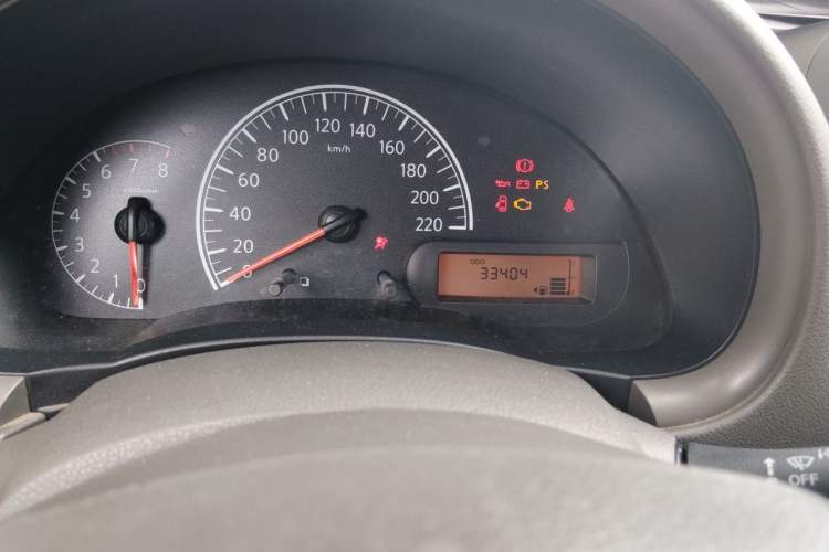 Used Nissan Sunny 2015 1.5XE Manual Comfort Edition Odometer Close Up