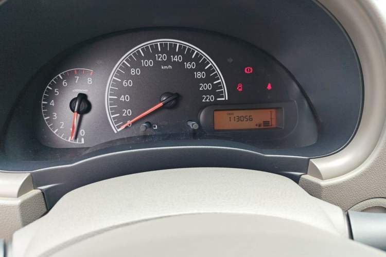 Used Nissan Sunny 2015 1.5XE Manual Comfort Edition Odometer Close Up
