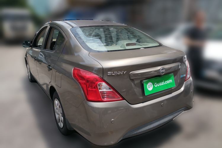 Used Nissan Sunny 2015 1.5XE CVT Elite Edition Rear Left 45 Deg