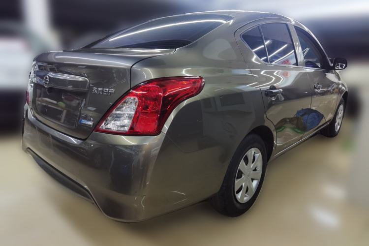 Used Nissan Sunny 2015 1.5XE CVT Comfort Edition Rear Right 45 Deg
