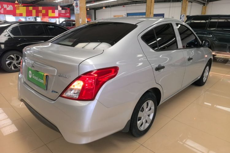 Used Nissan Sunny 2015 1.5XE Manual Comfort Edition Rear Right 45 Deg