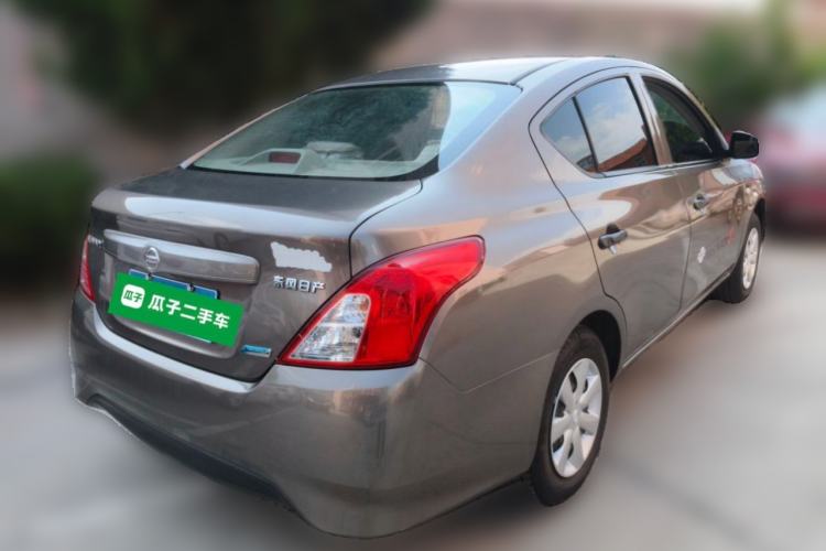 Used Nissan Sunny 2015 1.5XE Manual Comfort Edition Rear Right 45 Deg