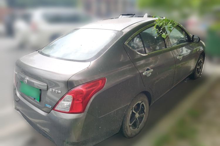 Used Nissan Sunny 2015 1.5XE Manual Comfort Edition Rear Right 45 Deg