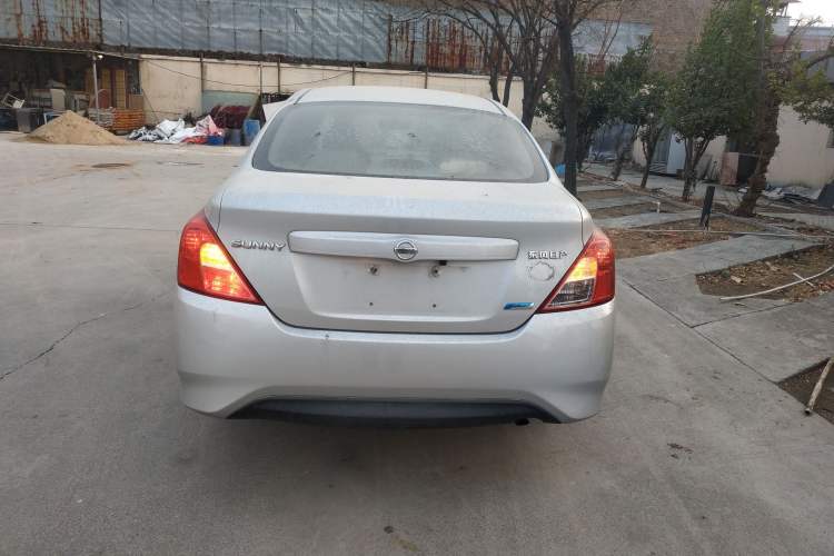 Used Nissan Sunny 2015 1.5XE Manual Comfort Edition Rear