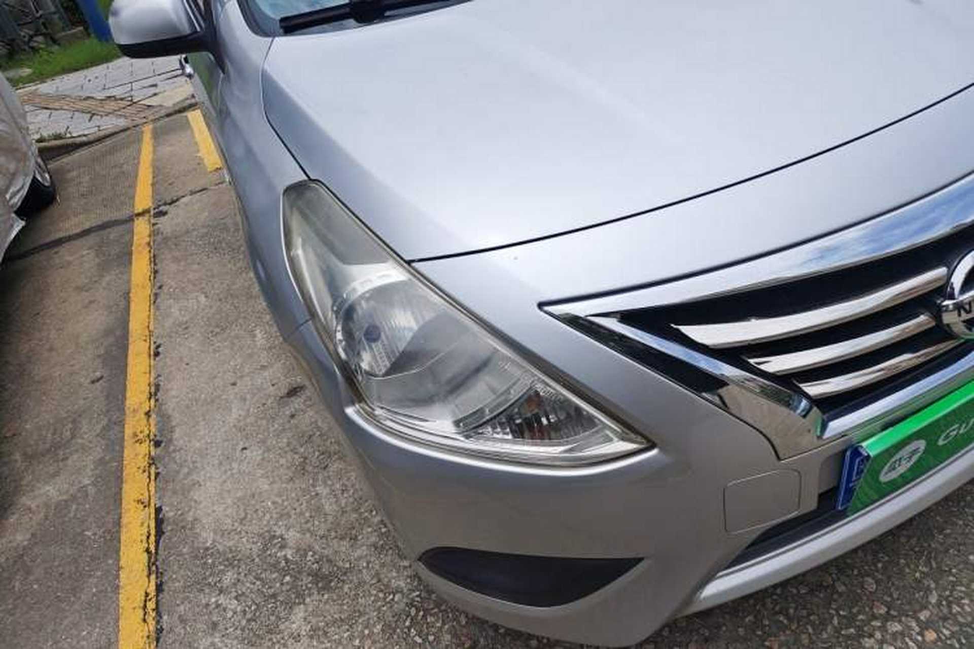 Used Nissan Sunny 2015 1.5XE Manual Comfort Edition Right Front Headlight