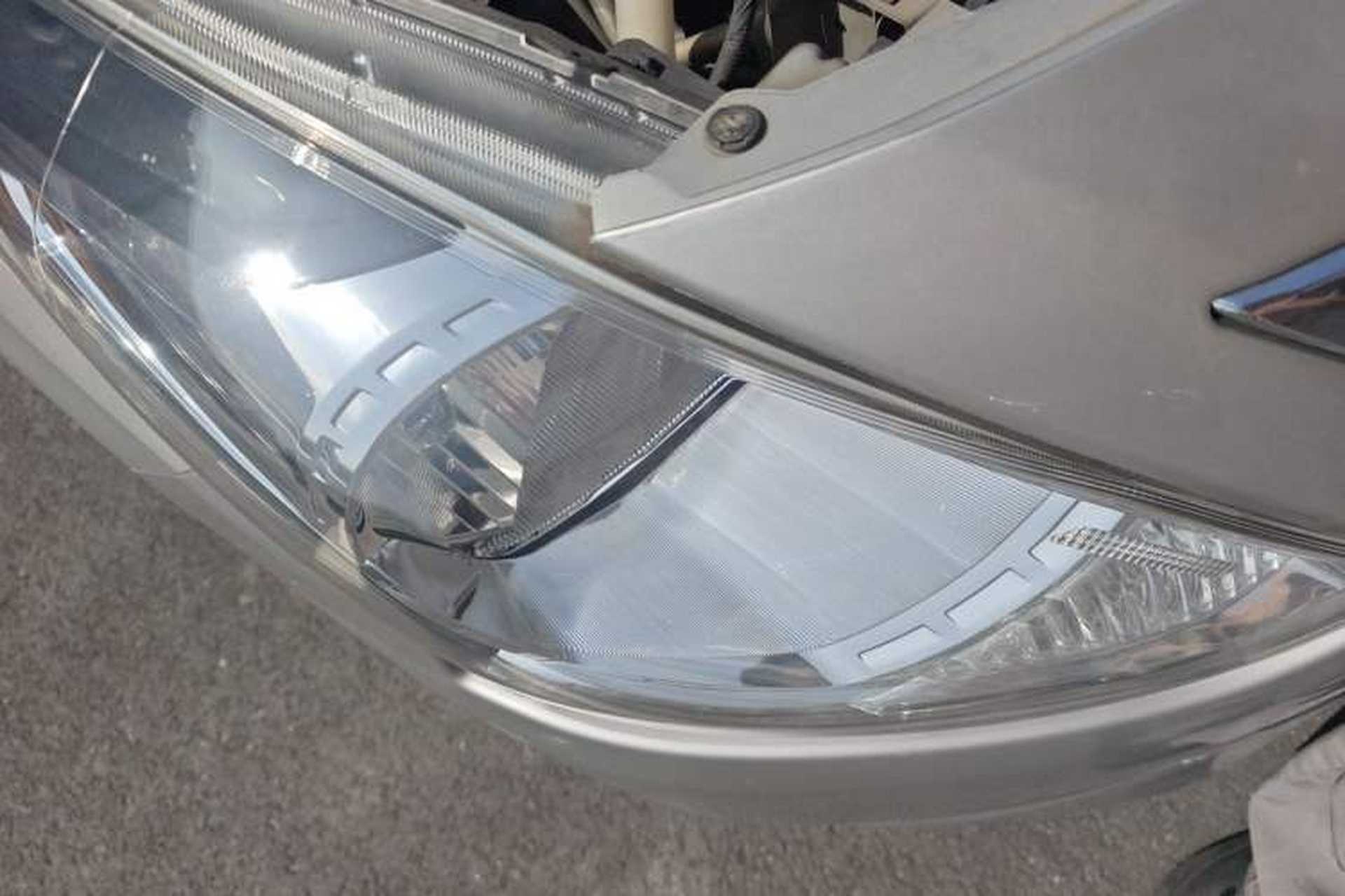 Used Nissan Sunny 2015 1.5XE CVT Elite Edition Right Front Headlight