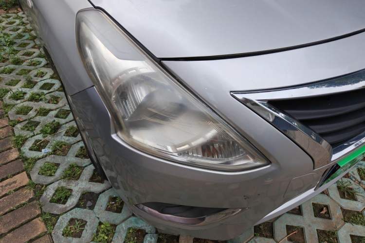 Used Nissan Sunny 2015 1.5XE CVT Master Edition Right Front Headlight
