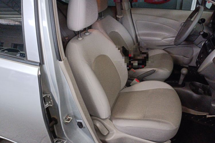 Used Nissan Sunny 2015 1.5XE CVT Comfort Edition Right Front Seat