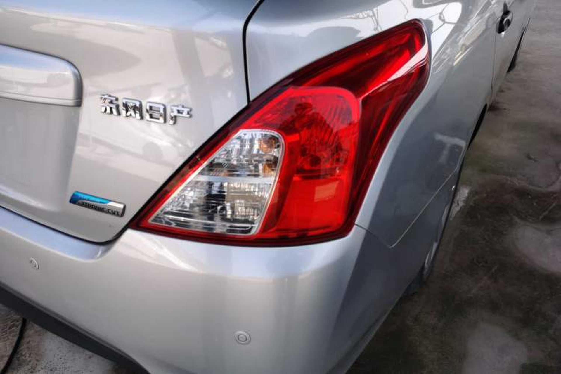 Used Nissan Sunny 2015 1.5XE CVT Comfort Edition Right Rear Taillight