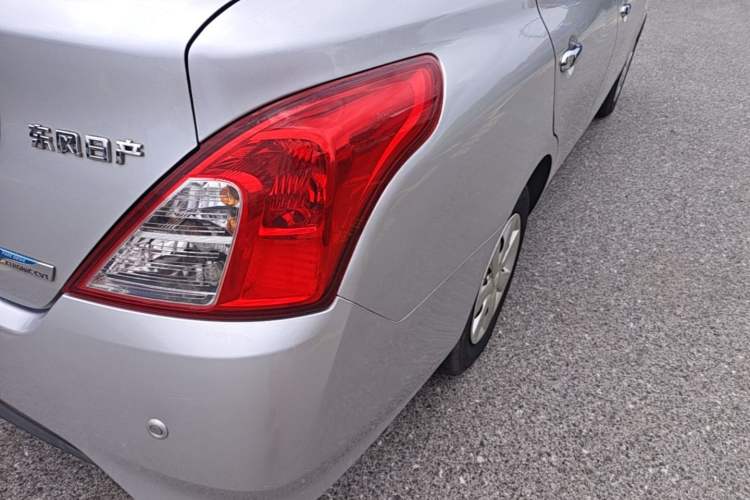 Used Nissan Sunny 2015 1.5XE CVT Master Edition Right Rear Taillight