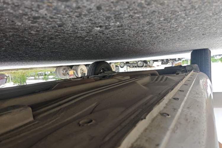 Used Nissan Sunny 2015 1.5XE CVT Master Edition Right Side Sill