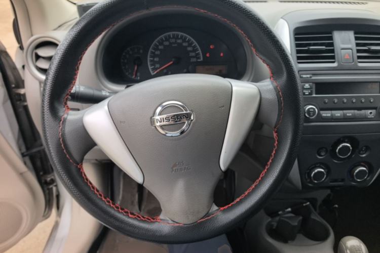 Used Nissan Sunny 2015 1.5XE Manual Comfort Edition Steering Wheel