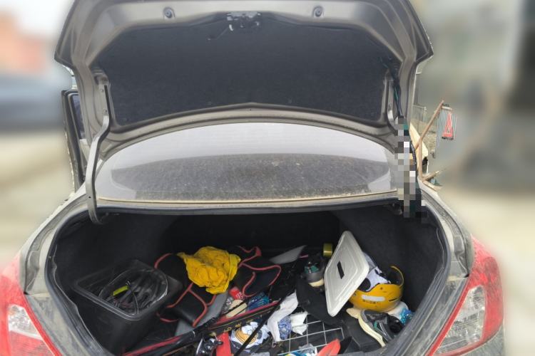 Used Nissan Sunny 2015 1.5XE Manual Comfort Edition Trunk