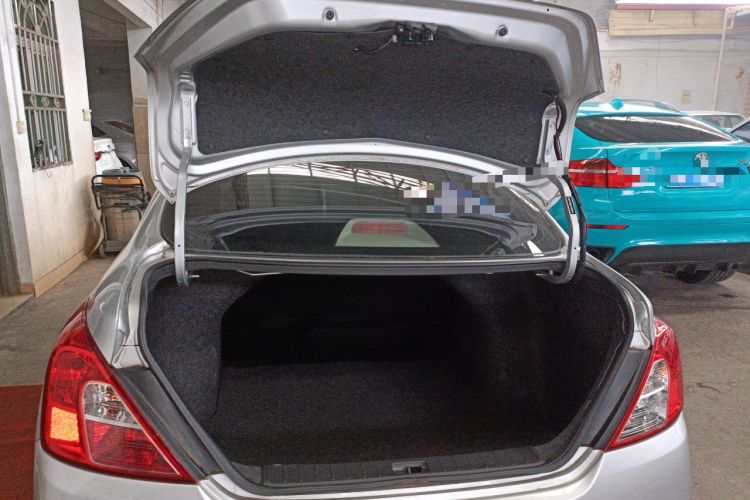 Used Nissan Sunny 2015 1.5XE CVT Comfort Edition Trunk