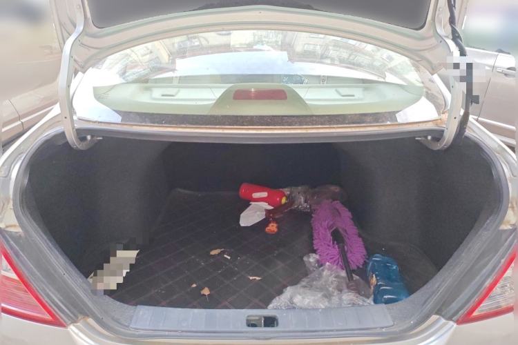 Used Nissan Sunny 2015 1.5XE CVT Comfort Edition Trunk