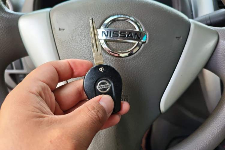 Used Nissan Sunny 2015 1.5XE Manual Comfort Edition Vehicle Key