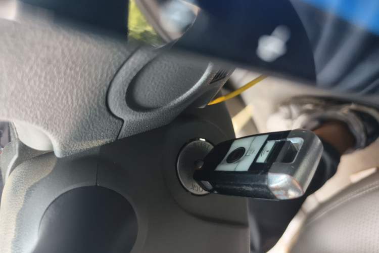 Used Nissan Sunny 2015 1.5XE CVT Comfort Edition Vehicle Key