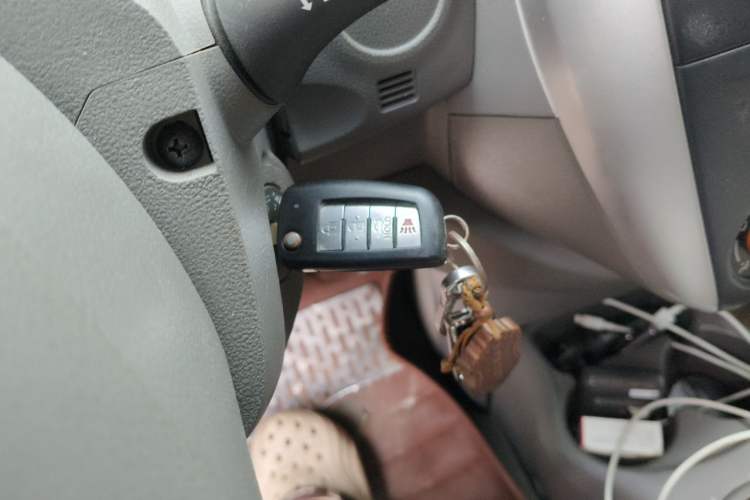 Used Nissan Sunny 2015 1.5XE CVT Comfort Edition Vehicle Key