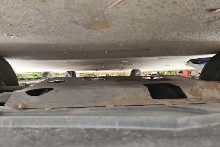 Used Nissan Sunny 2015 1.5XE Manual Comfort Edition Chassis Front