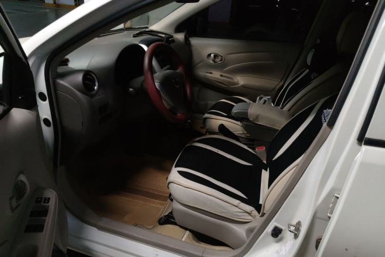 Used Nissan Sunny 2015 1.5XE CVT Comfort Edition Driver Seat