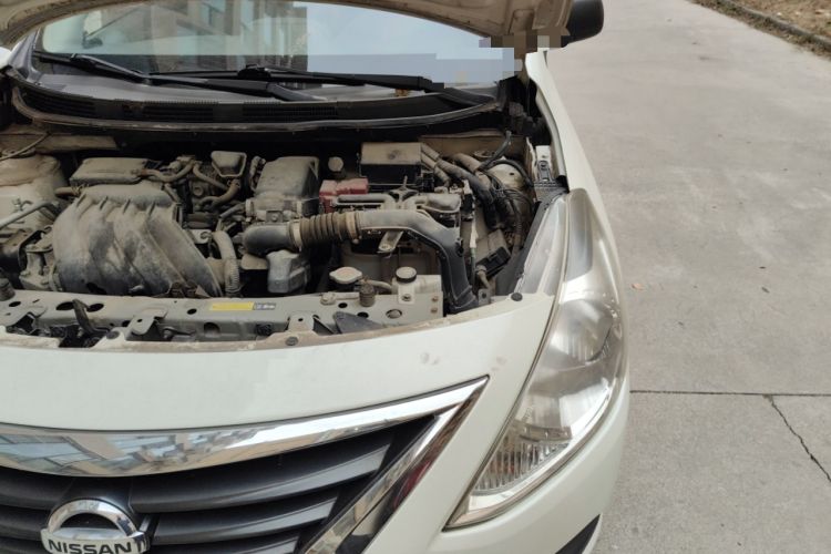 Used Nissan Sunny 2015 1.5XE Manual Comfort Edition Engine Bay Left