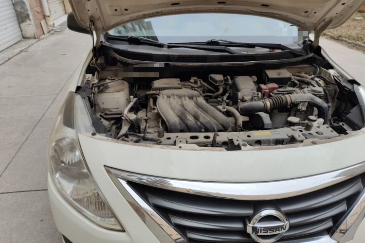 Used Nissan Sunny 2015 1.5XE Manual Comfort Edition Engine Bay Right