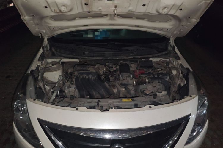 Used Nissan Sunny 2015 1.5XE CVT Comfort Edition Engine Bay