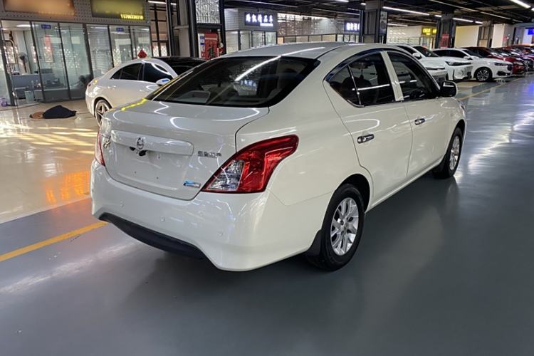 Used Nissan Sunny 2015 1.5XE CVT Comfort Edition Exterior 4