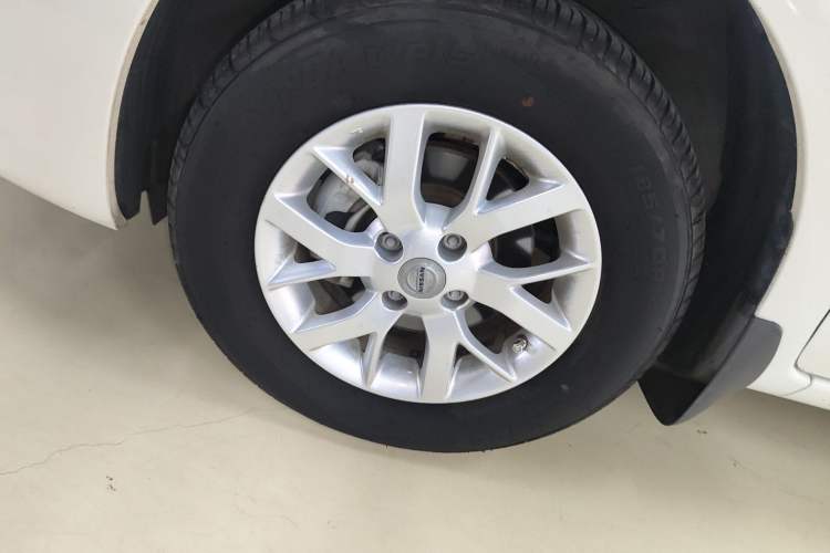 Used Nissan Sunny 2015 1.5XE CVT Comfort Edition Exterior 7