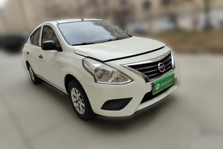 Used Nissan Sunny 2015 1.5XE Manual Comfort Edition Front Right 45 Deg