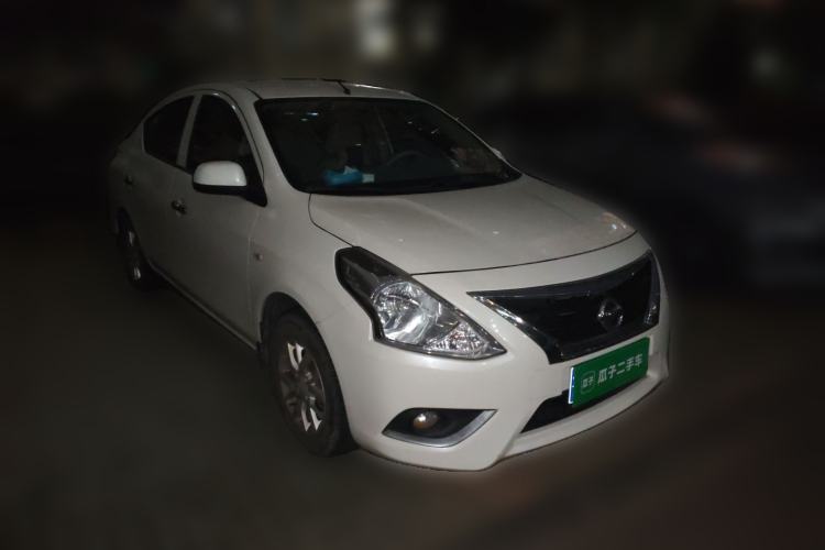 Used Nissan Sunny 2015 1.5XE CVT Comfort Edition Front Right 45 Deg