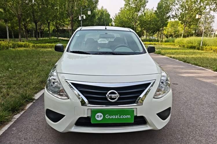 Used Nissan Sunny 2015 1.5XE Manual Comfort Edition Front