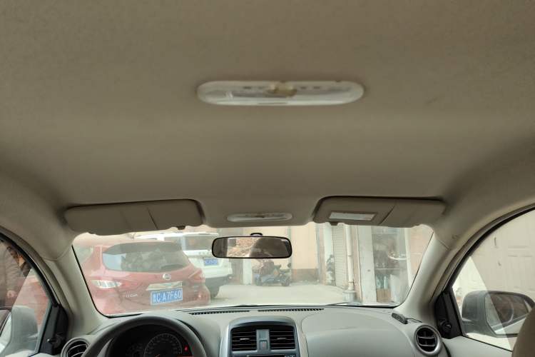 Used Nissan Sunny 2015 1.5XE Manual Comfort Edition Headliner