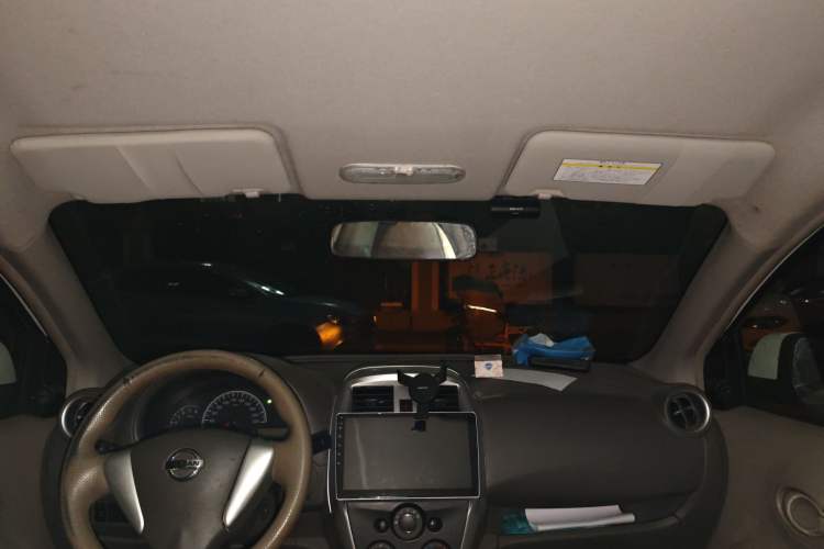 Used Nissan Sunny 2015 1.5XE CVT Comfort Edition Headliner