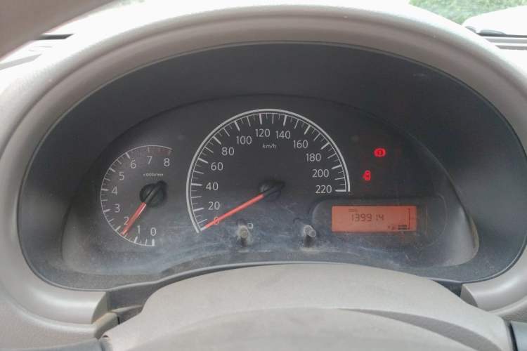 Used Nissan Sunny 2015 1.5XE Manual Comfort Edition Instrument Cluster