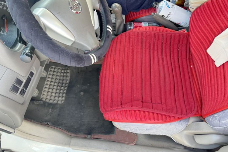 Used Nissan Sunny 2015 1.5XE Manual Comfort Edition Interior 1