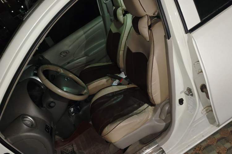 Used Nissan Sunny 2015 1.5XE CVT Comfort Edition Left Front Seat
