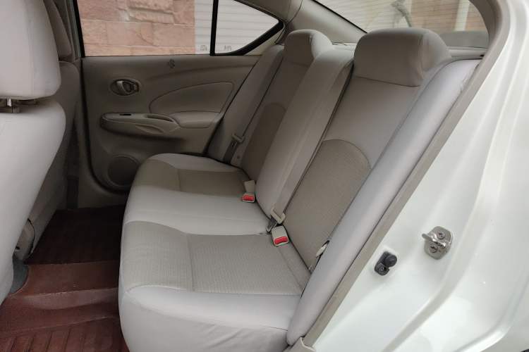 Used Nissan Sunny 2015 1.5XE Manual Comfort Edition Left Rear Seat