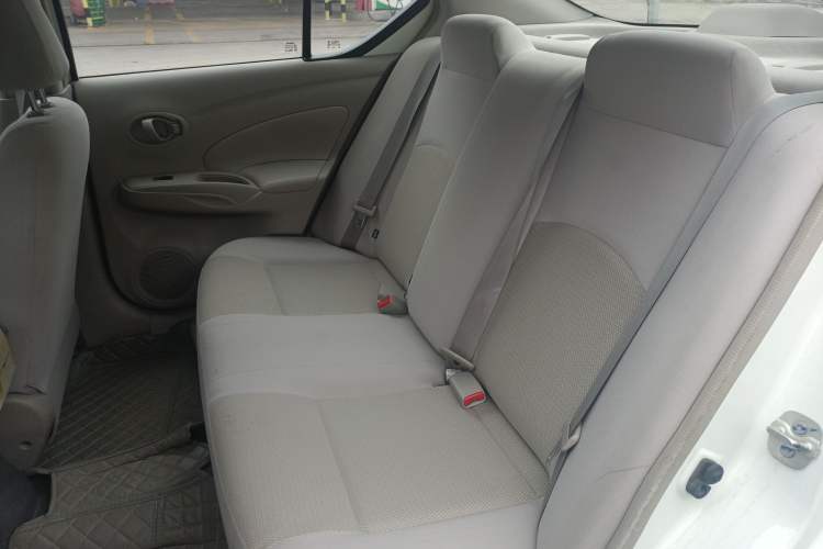 Used Nissan Sunny 2015 1.5XE CVT Comfort Edition Left Rear Seat