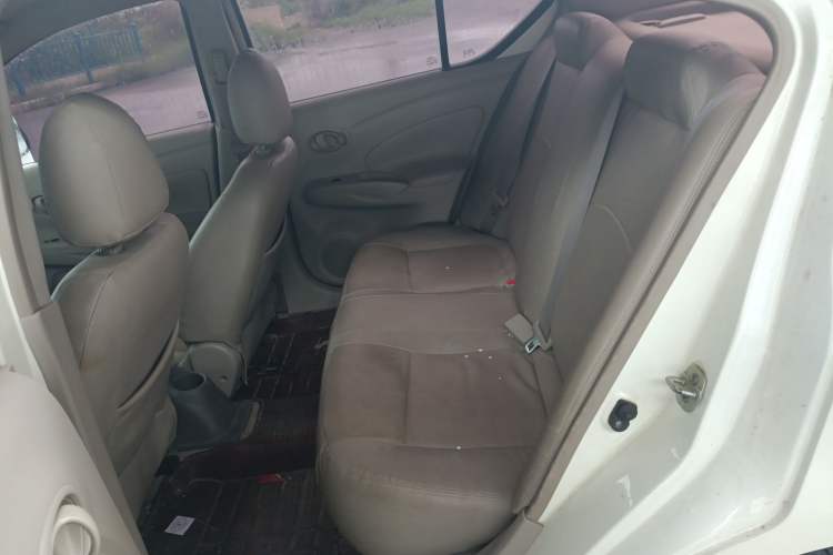 Used Nissan Sunny 2015 1.5XE CVT Comfort Edition Left Rear Seat