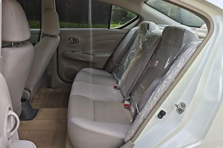 Used Nissan Sunny 2015 1.5XE Manual Comfort Edition Left Rear Seat