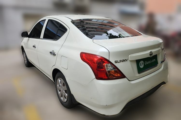 Used Nissan Sunny 2015 1.5XE Manual Comfort Edition Rear Left 45 Deg