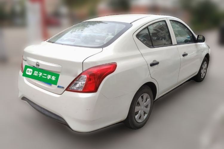Used Nissan Sunny 2015 1.5XE Manual Comfort Edition Rear Right 45 Deg