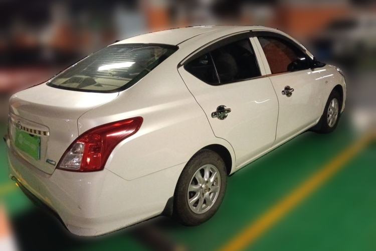 Used Nissan Sunny 2015 1.5XE CVT Comfort Edition Rear Right 45 Deg