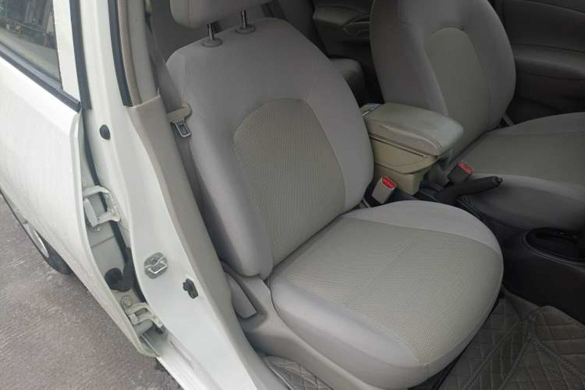 Used Nissan Sunny 2015 1.5XE CVT Comfort Edition Right Front Seat