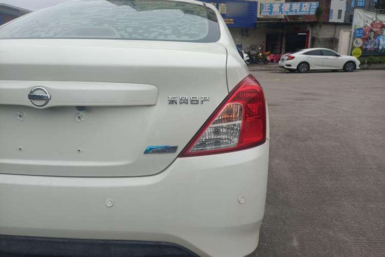 Used Nissan Sunny 2015 1.5XE CVT Comfort Edition Right Rear Taillight
