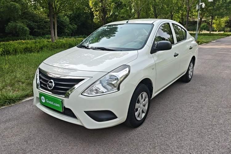 Used Nissan Sunny 2015 1.5XE Manual Comfort Edition Guazi used car, China used car export, Used car for sale, Used cars, Cheapest cars for sale