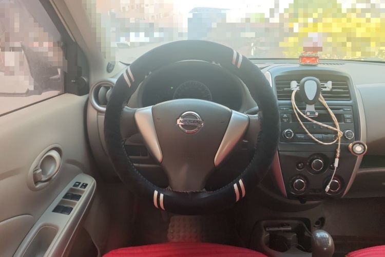 Used Nissan Sunny 2015 1.5XE Manual Comfort Edition Steering Wheel